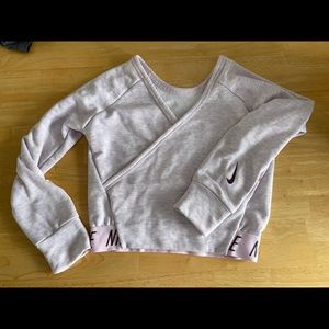 Nike crop workout sweater
